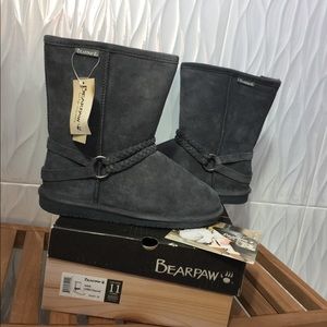 BEARPAW ADELE Suede Shearling Boots (WMNS) NWT